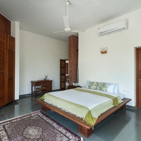 Saffronstays Pride Rock Mandve Ngoại thất bức ảnh