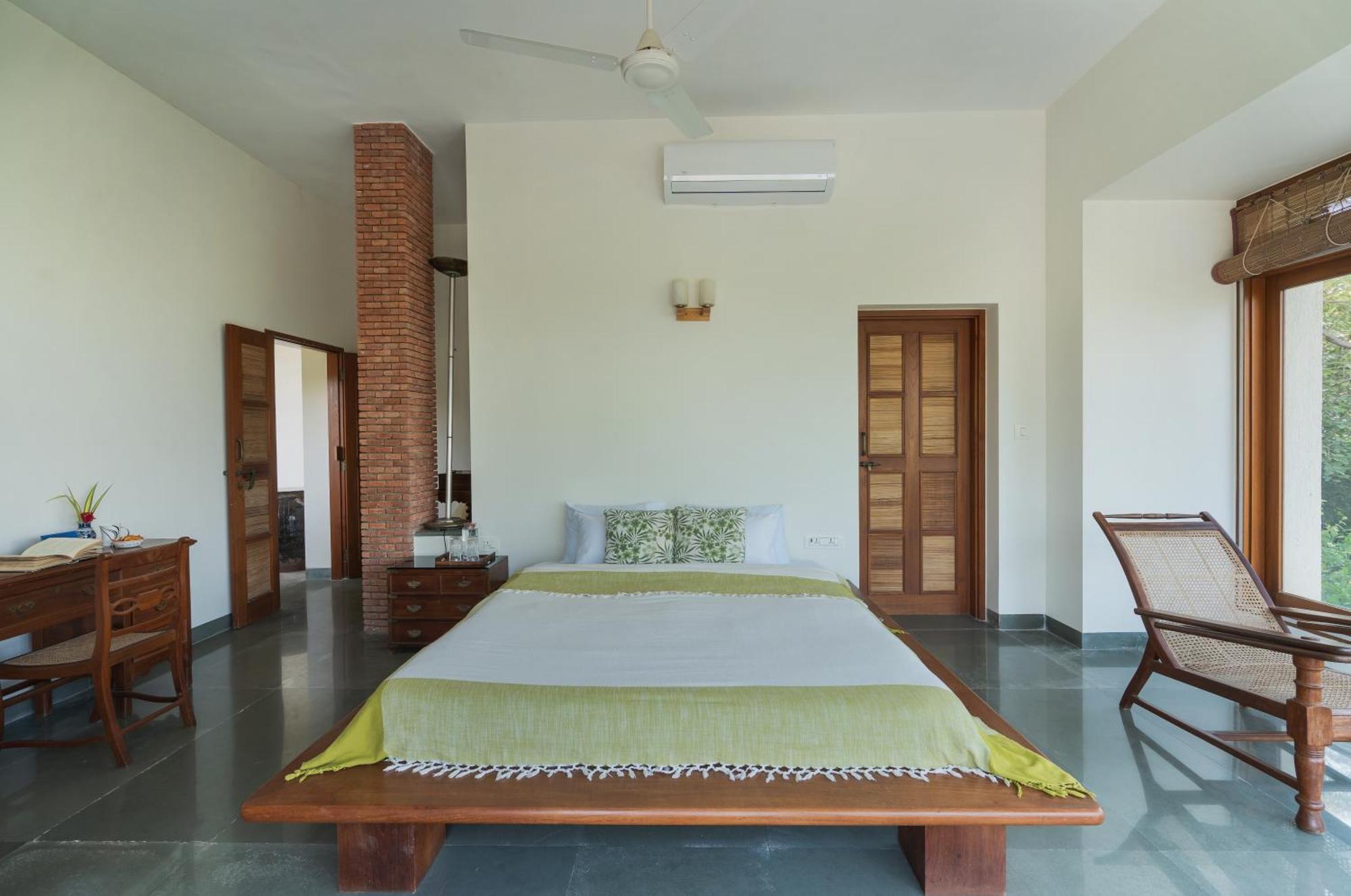 Saffronstays Pride Rock Mandve Ngoại thất bức ảnh