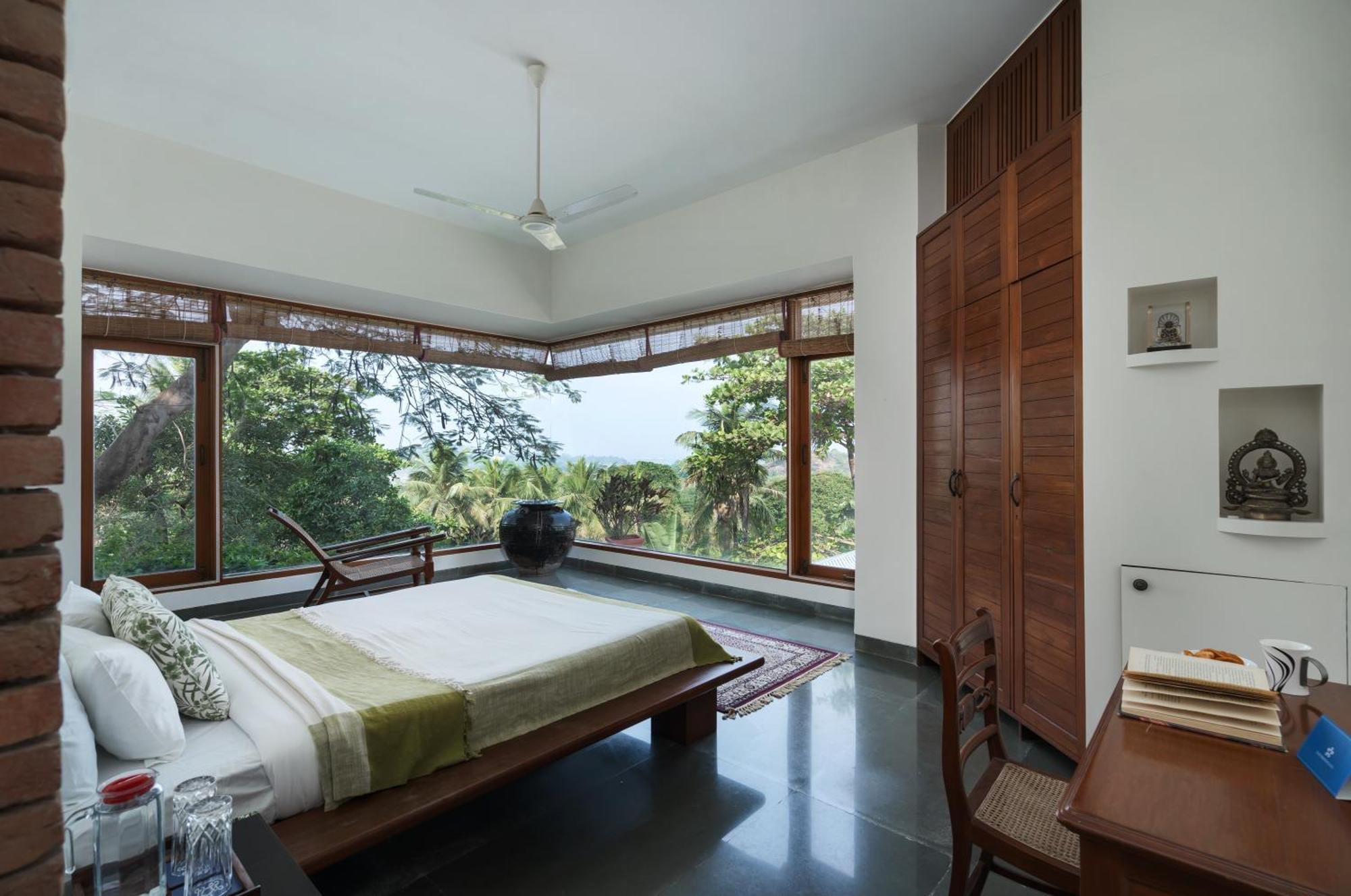 Saffronstays Pride Rock Mandve Ngoại thất bức ảnh